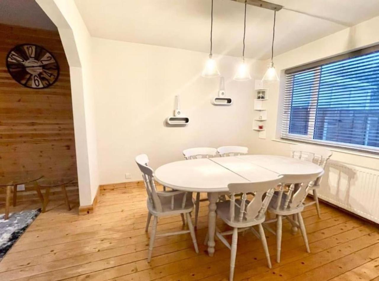 Entire House - Peaceful 3 Bedroom Home Rishton Eksteriør billede