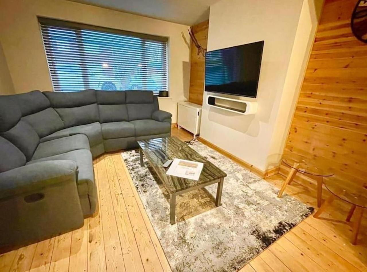 Entire House - Peaceful 3 Bedroom Home Rishton Eksteriør billede